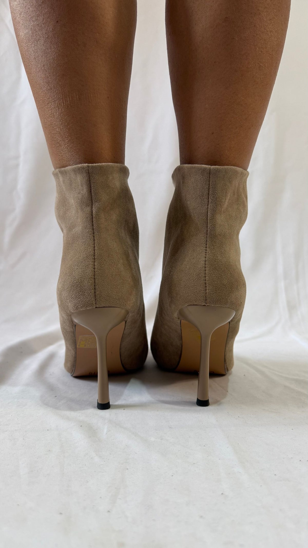 Stivaletto tacco scamosciato Safe Concept Store