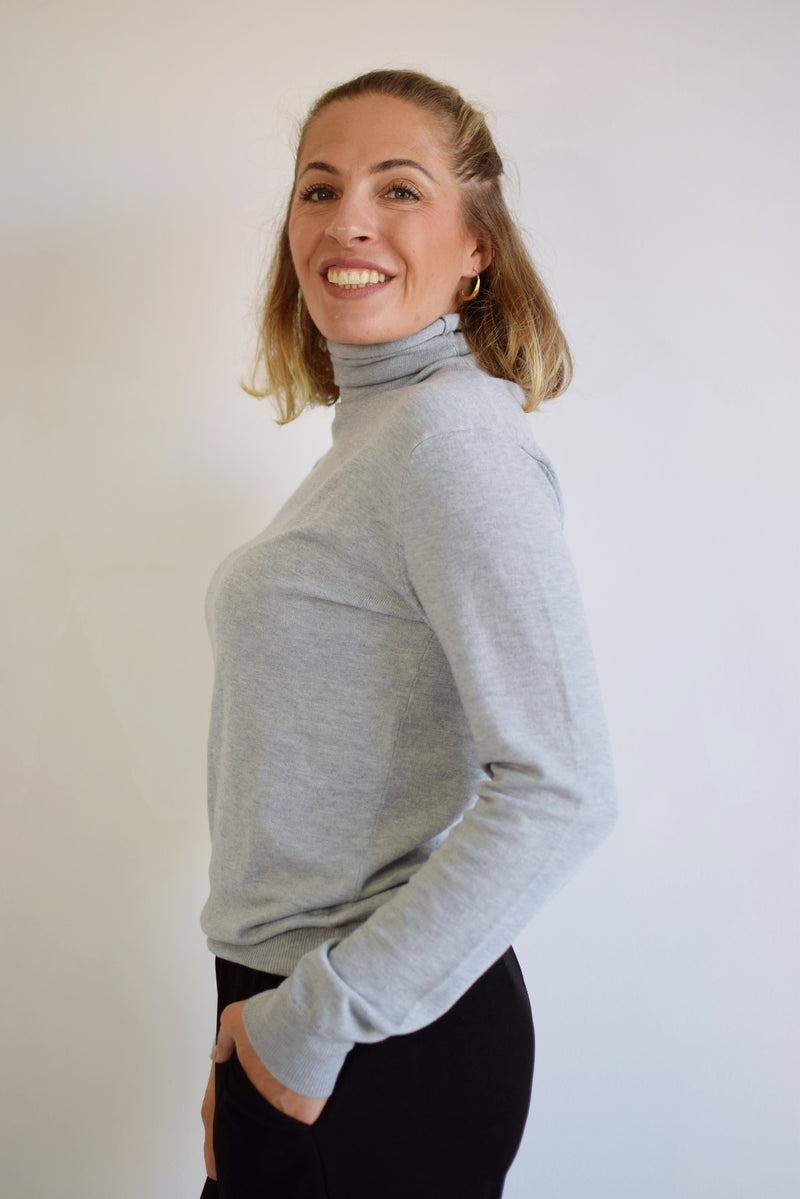 COMPANIA FANTASTICA Maglia con collo alto grigia