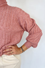 MOLLY BRACKEN Maglia a costine con collo alto