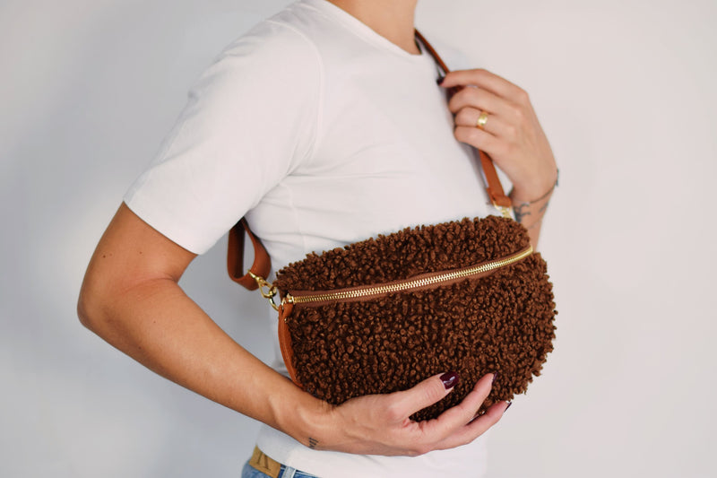 SAFE' CONCEPT STORE Borsa Mezza luna in lana