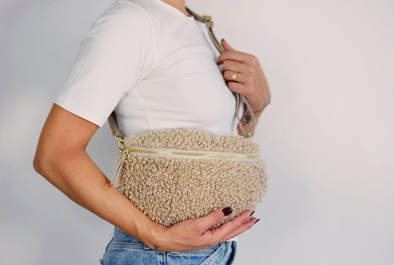 SAFE' CONCEPT STORE Borsa Mezza luna in lana