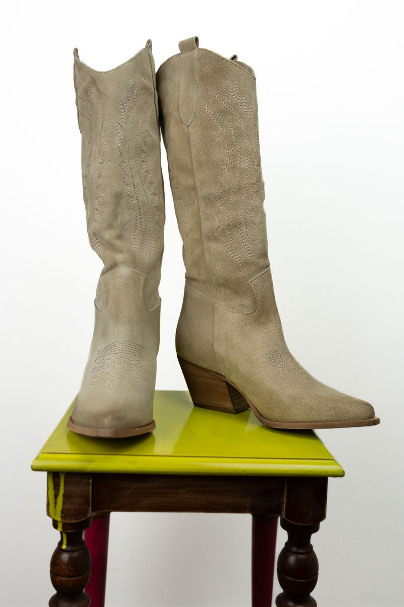 Scarpe via mondana