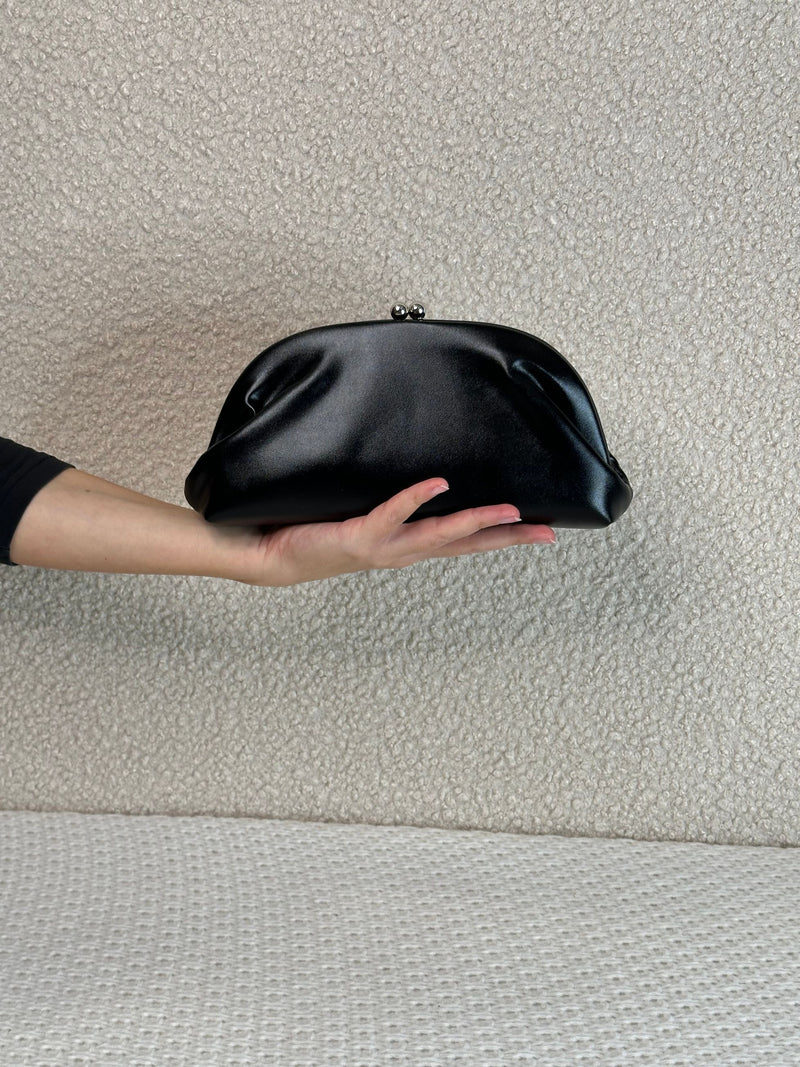 pochette Safe Concept Store