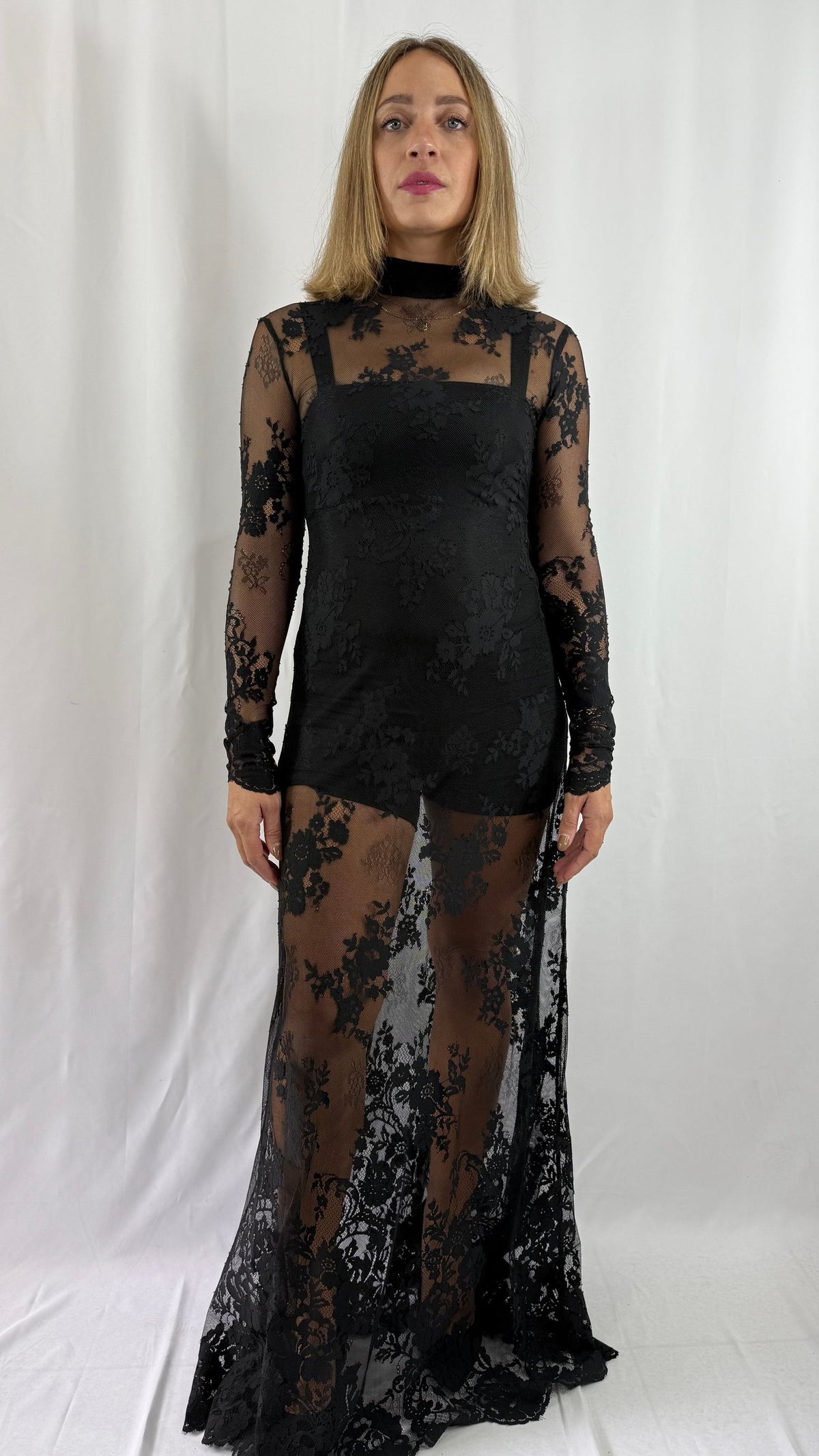 Abito lungo in pizzo Silence LImited