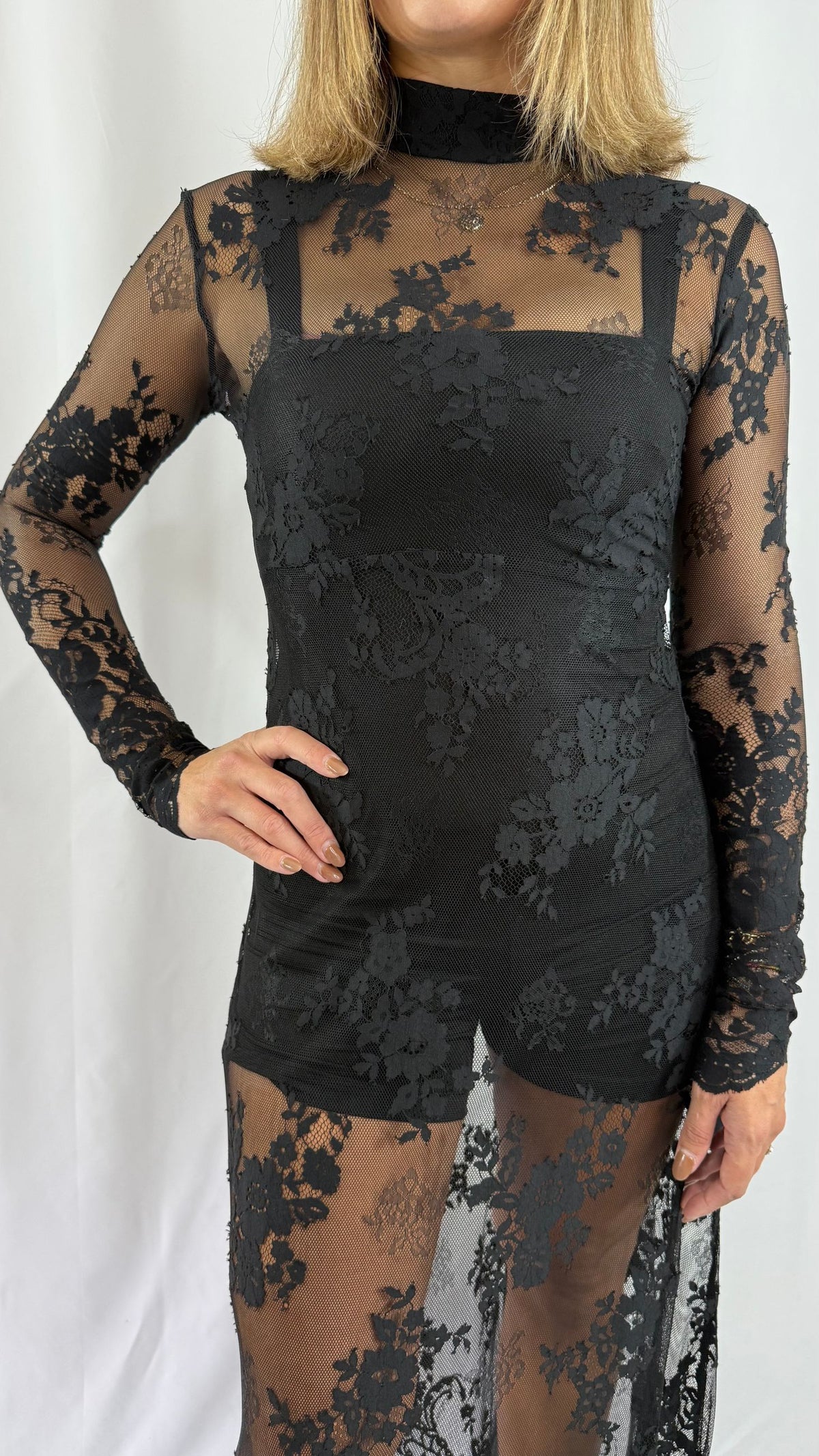 Abito lungo in pizzo Silence LImited