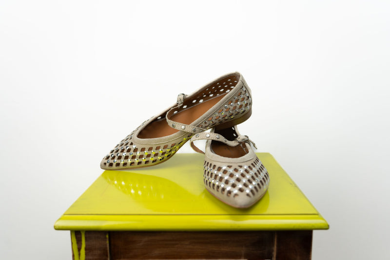 Scarpe via mondana