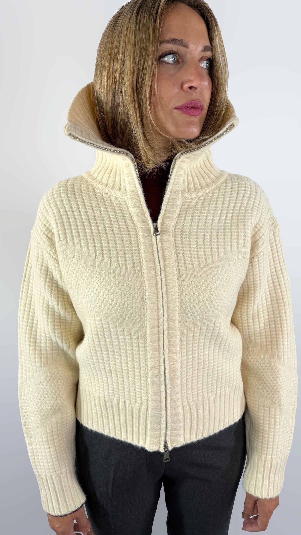 Cardigan zip Molly Bracken – crema