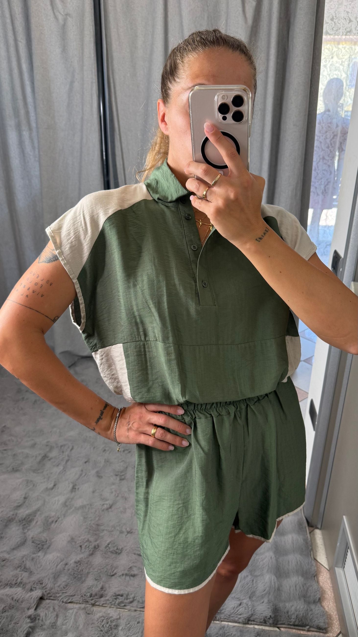 Shorts Safe Concept Store